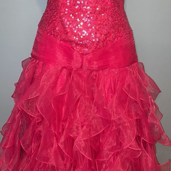 Jovani Sequin Tiered Ruffle Prom, Black Tie, Pageant, Sweet 16, Bat Mitzvah Gown - Picture 5 of 16